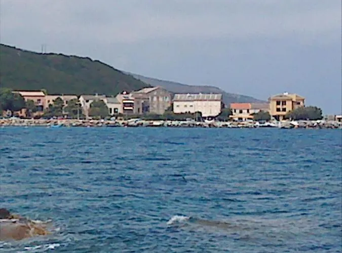 D Hôtes Chez Raymonde Et Sandrine