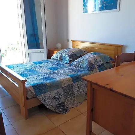 D Hotes Chez Raymonde Et Sandrine 3*